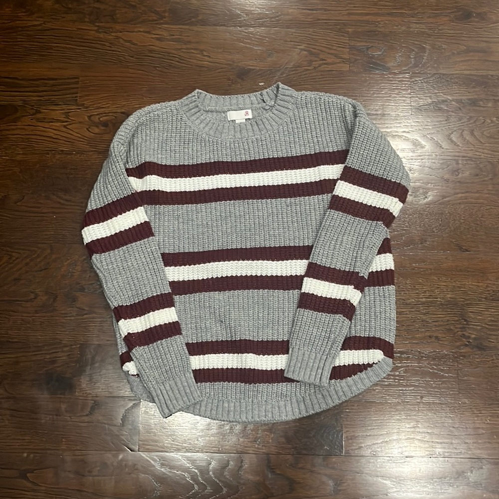 So cute striped sweater size S
